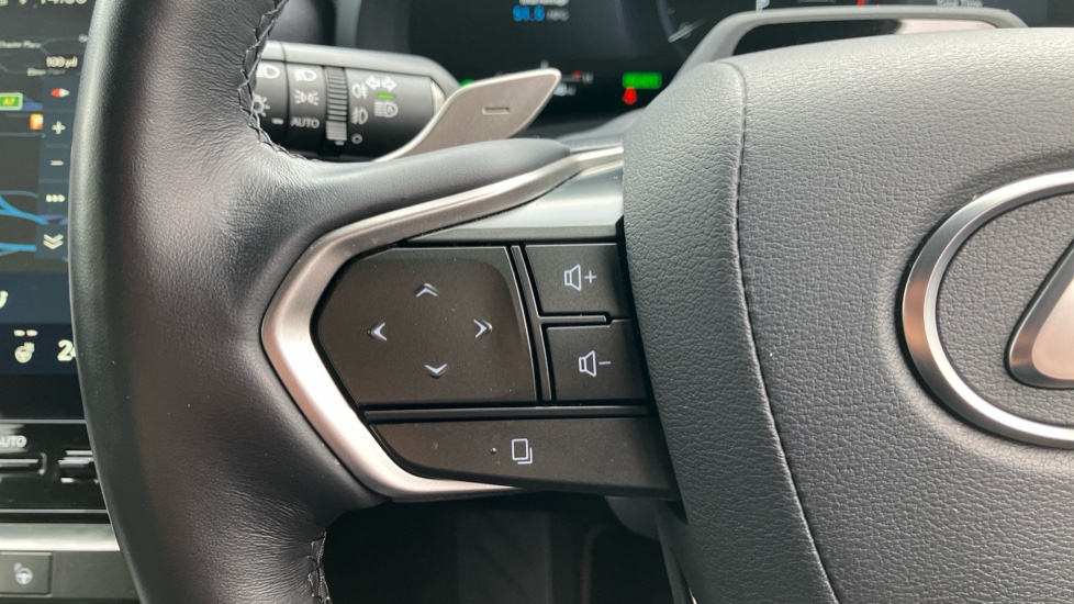 Lexus LBX 1.5 Takumi 5dr E-CVT Hybrid Hatchback - Image 34
