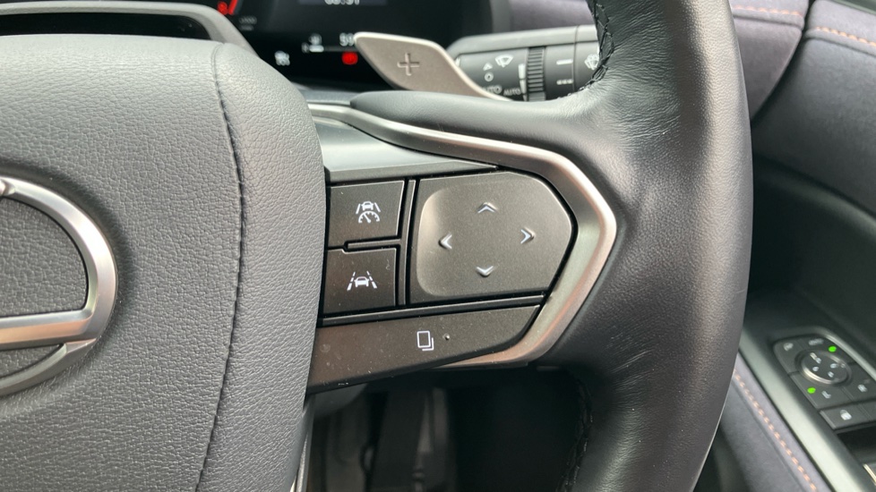 Lexus LBX 1.5 Takumi 5dr E-CVT Hybrid Hatchback - Image 35