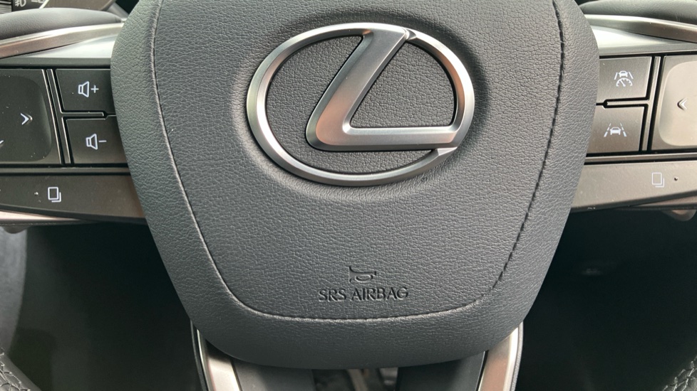 Lexus LBX 1.5 Takumi 5dr E-CVT Hybrid Hatchback - Image 36