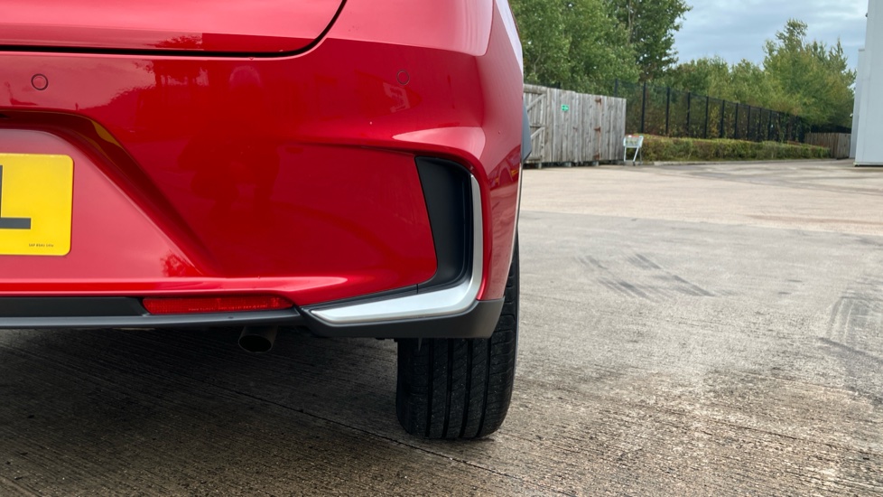 Lexus LBX 1.5 Takumi 5dr E-CVT Hybrid Hatchback - Image 61