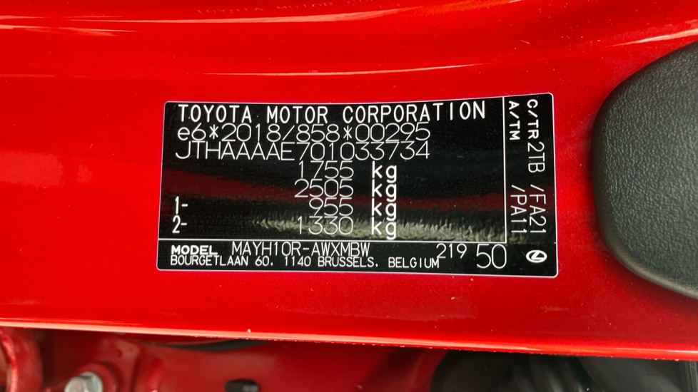 Lexus LBX 1.5 Takumi 5dr E-CVT Hybrid Hatchback - Image 64