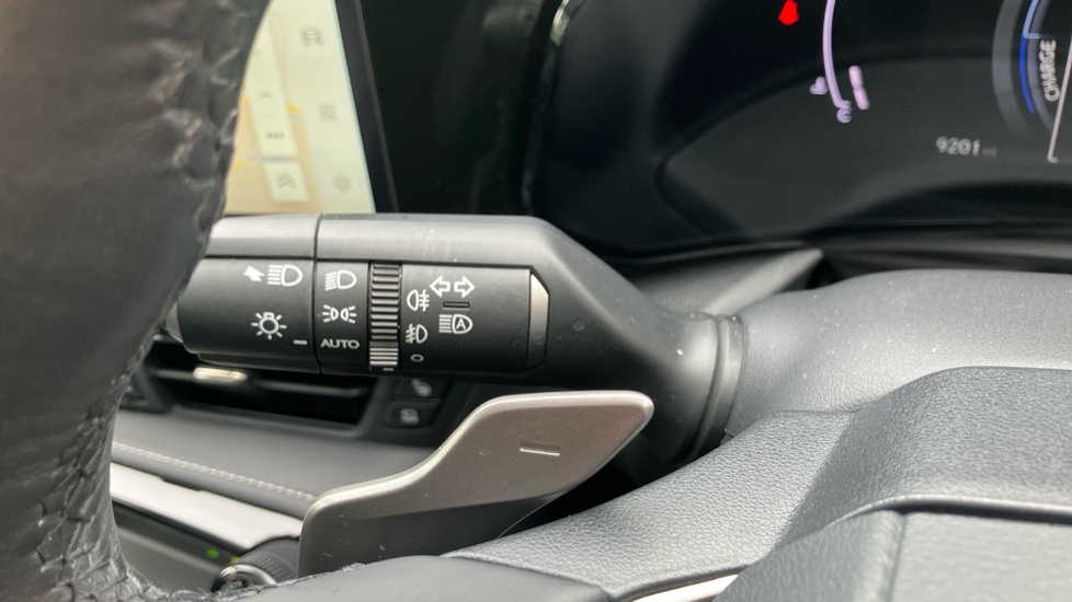 Lexus NX 350h 2.5 Takumi 5dr E-CVT [Pan roof] Hybrid Estate - Image 34