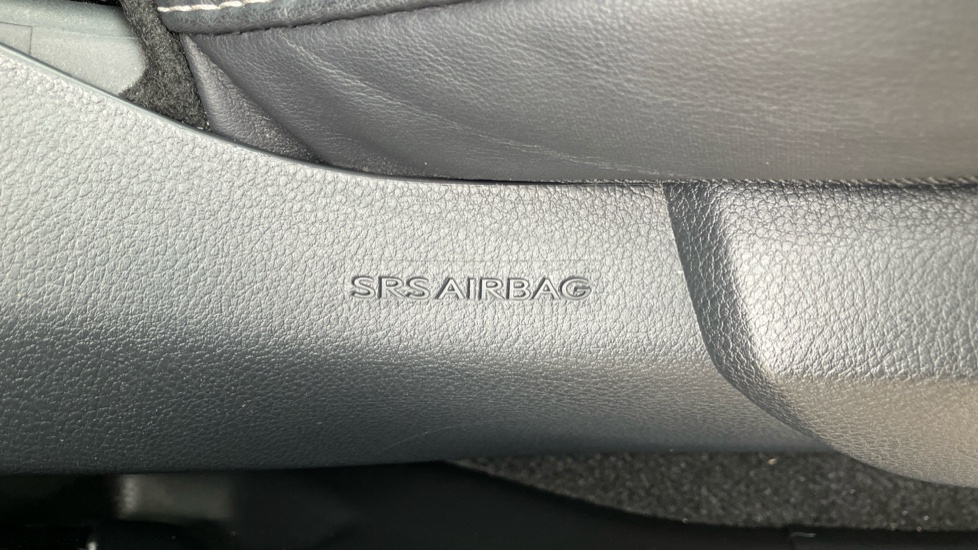 Lexus NX 350h 2.5 Takumi 5dr E-CVT [Pan roof] Hybrid Estate - Image 46