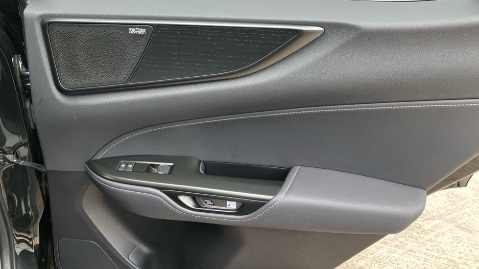 Lexus NX 350h 2.5 Takumi 5dr E-CVT [Pan roof] Hybrid Estate - Image 47