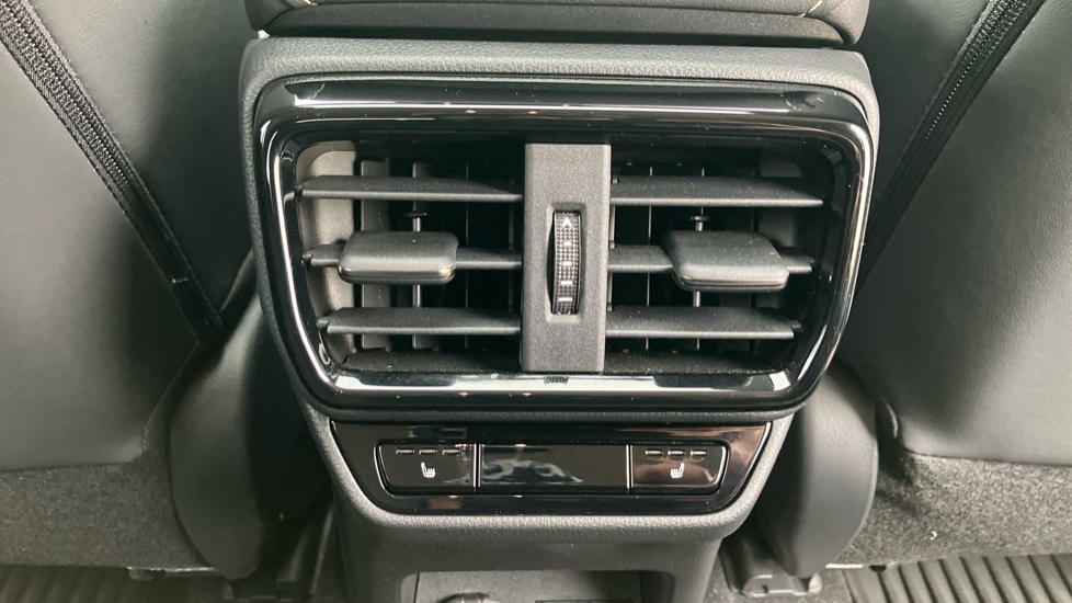 Lexus NX 350h 2.5 Takumi 5dr E-CVT [Pan roof] Hybrid Estate - Image 49
