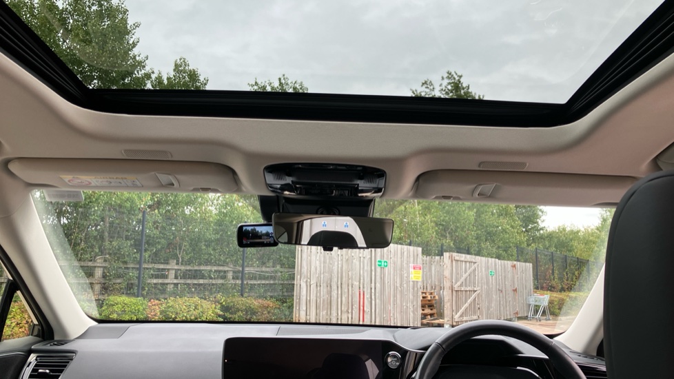 Lexus NX 350h 2.5 Takumi 5dr E-CVT [Pan roof] Hybrid Estate - Image 51