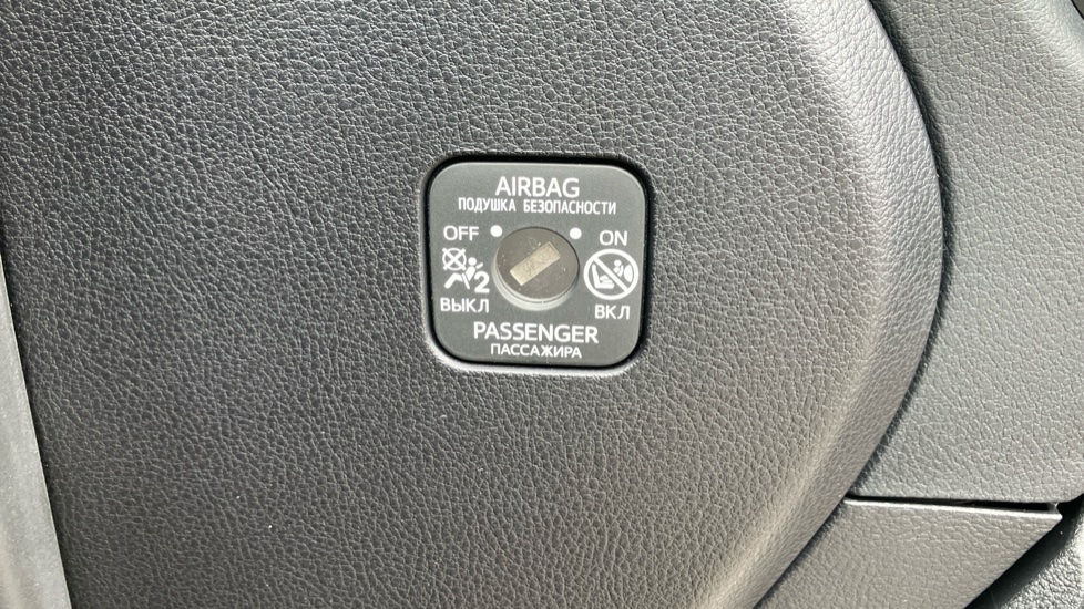 Lexus NX 350h 2.5 Takumi 5dr E-CVT [Pan roof] Hybrid Estate - Image 63