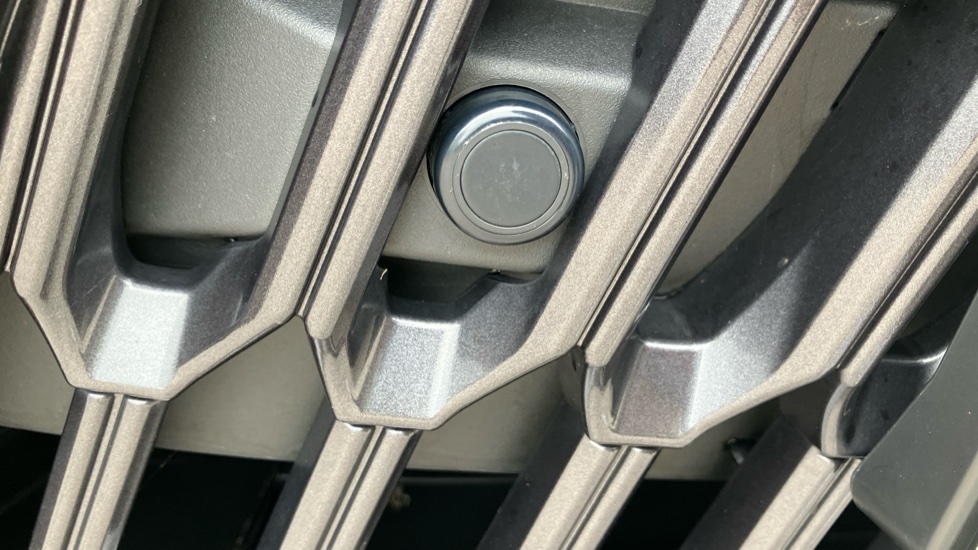 Lexus NX 350h 2.5 Takumi 5dr E-CVT [Pan roof] Hybrid Estate - Image 75