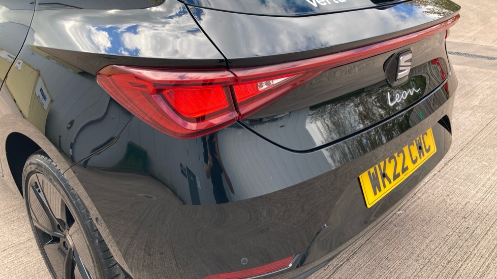 SEAT Leon 1.0 eTSI Xcellence Lux 5dr DSG Petrol Hatchback - Image 41