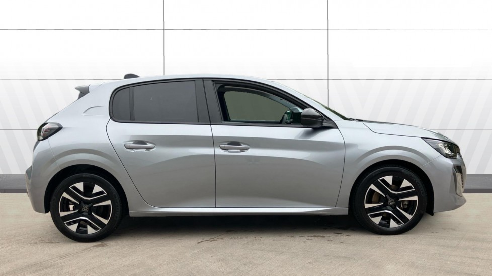 Peugeot 208 1.2 PureTech 100 Allure 5dr Petrol Hatchback - Image 5