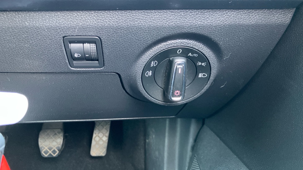 SEAT Arona 1.0 TSI SE Technology [EZ] 5dr Petrol Hatchback - Image 31
