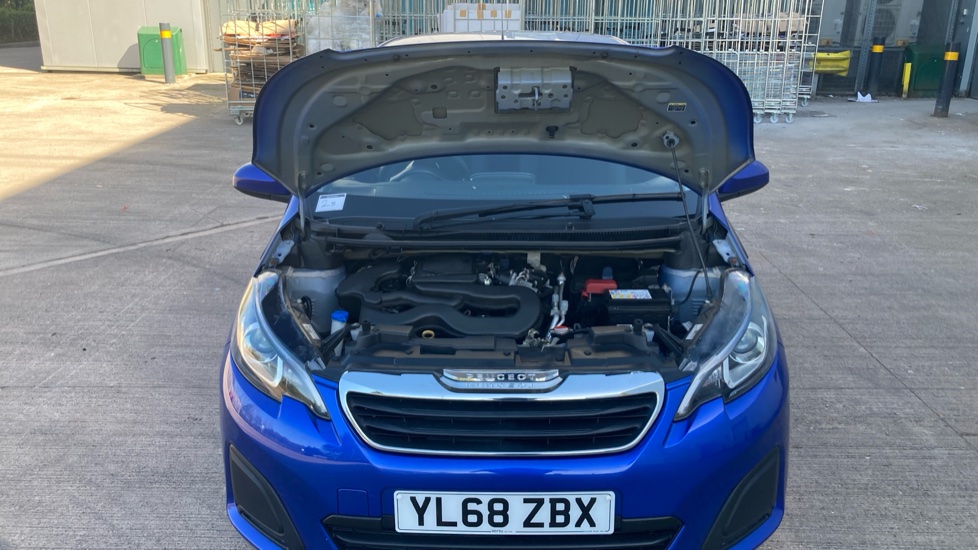 Peugeot 108 1.0 72 Active 3dr Petrol Hatchback - Image 8