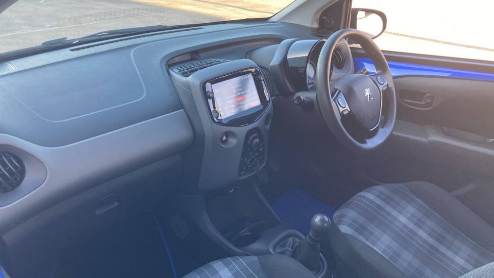 Peugeot 108 1.0 72 Active 3dr Petrol Hatchback - Image 9