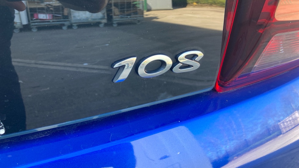 Peugeot 108 1.0 72 Active 3dr Petrol Hatchback - Image 37