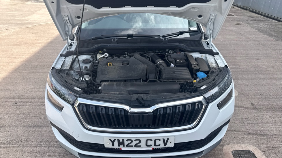 Skoda Kamiq 1.5 TSI SE L Executive 5dr Petrol Hatchback - Image 8