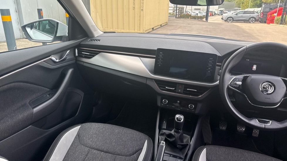 Skoda Kamiq 1.5 TSI SE L Executive 5dr Petrol Hatchback - Image 11