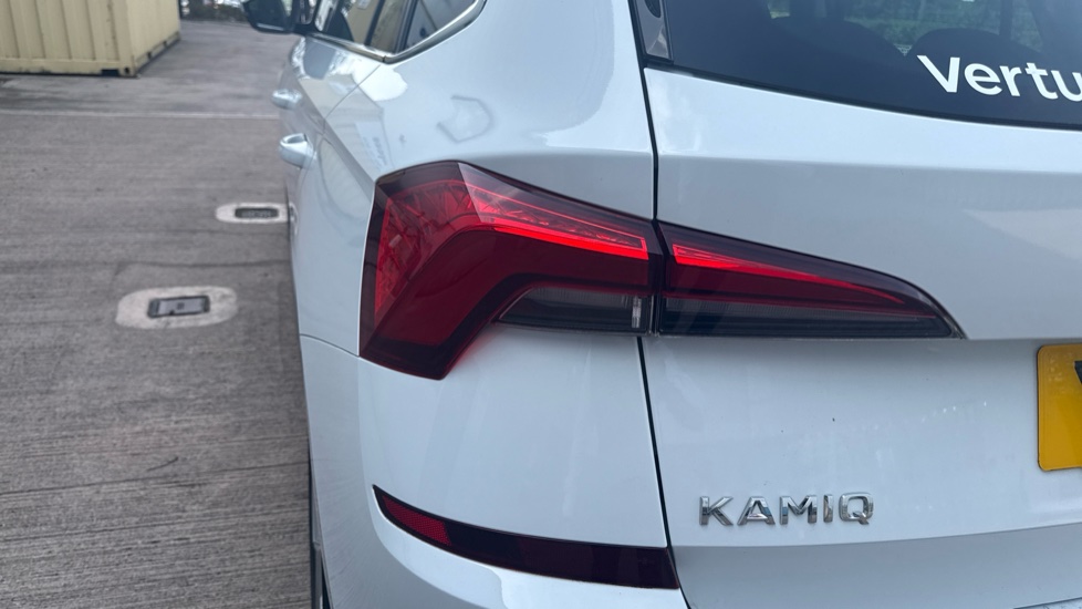 Skoda Kamiq 1.5 TSI SE L Executive 5dr Petrol Hatchback - Image 24