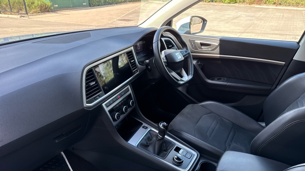 SEAT Ateca 1.5 TSI EVO Xperience 5dr Petrol Estate - Image 9