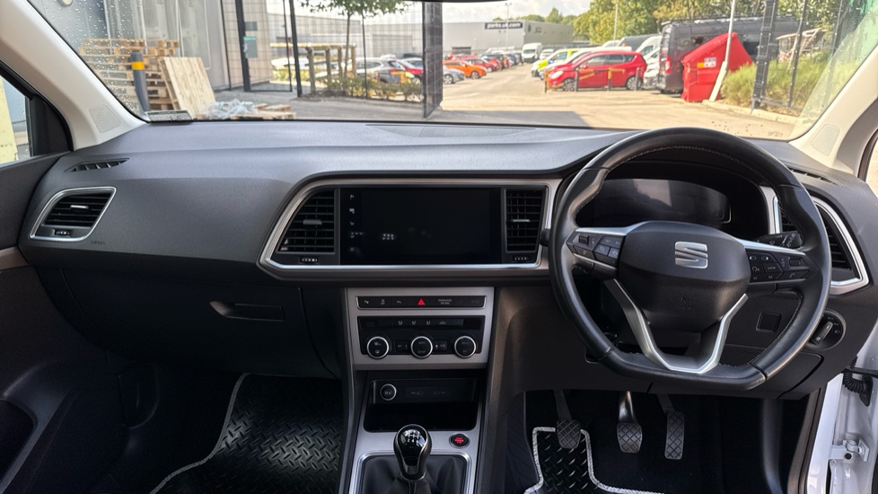 SEAT Ateca 1.5 TSI EVO Xperience 5dr Petrol Estate - Image 10