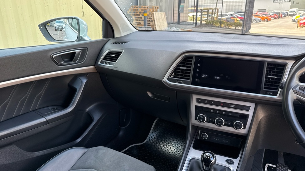 SEAT Ateca 1.5 TSI EVO Xperience 5dr Petrol Estate - Image 14