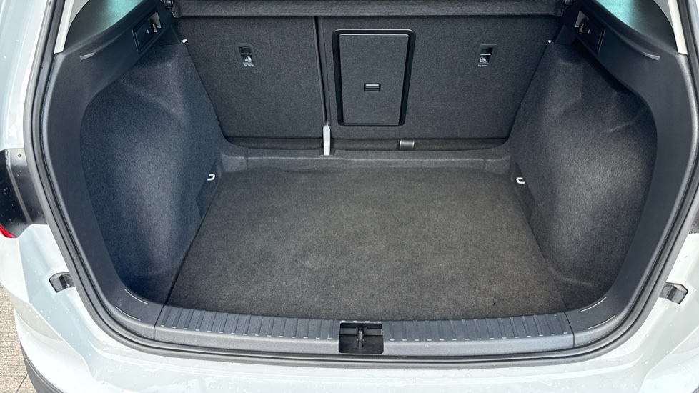 SEAT Ateca 1.5 TSI EVO Xperience 5dr Petrol Estate - Image 43