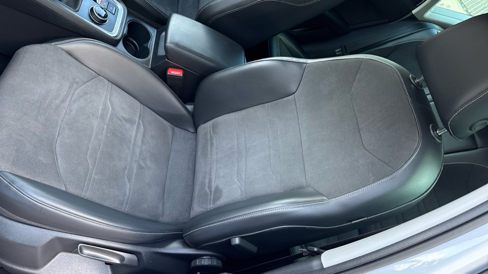SEAT Ateca 1.5 TSI EVO Xperience 5dr Petrol Estate - Image 45