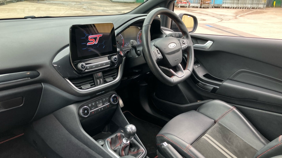Ford Fiesta ST 1.5 EcoBoost ST-2 Navigation 3dr Petrol Hatchback - Image 9