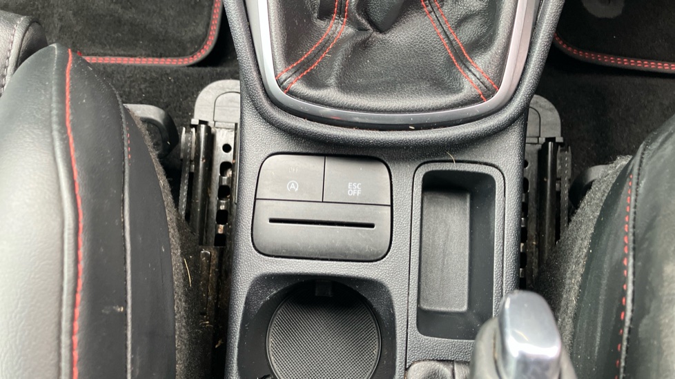 Ford Fiesta ST 1.5 EcoBoost ST-2 Navigation 3dr Petrol Hatchback - Image 24