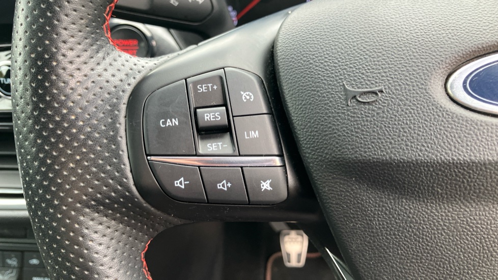Ford Fiesta ST 1.5 EcoBoost ST-2 Navigation 3dr Petrol Hatchback - Image 29