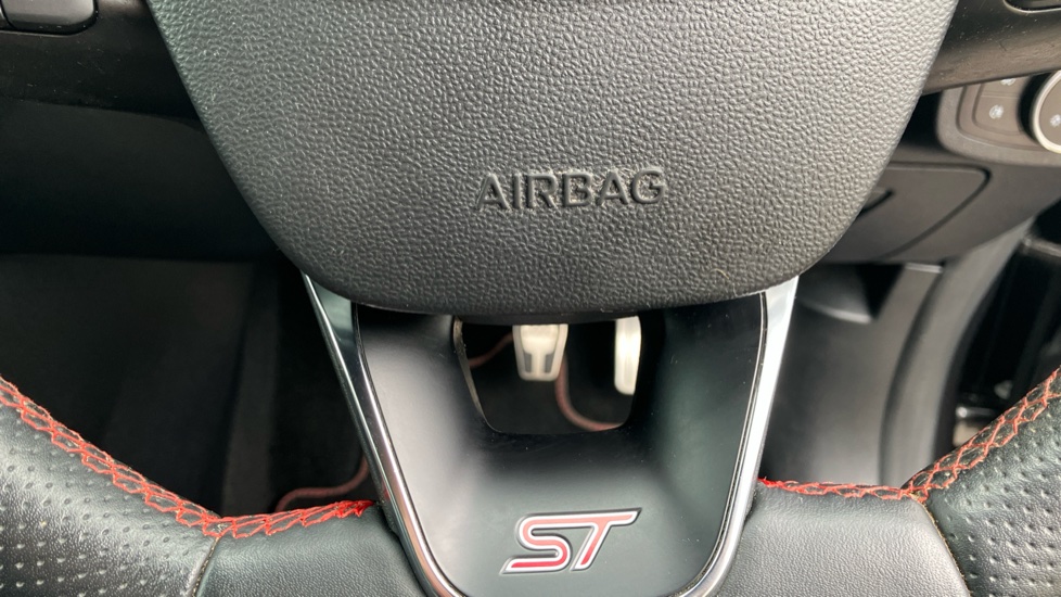 Ford Fiesta ST 1.5 EcoBoost ST-2 Navigation 3dr Petrol Hatchback - Image 31