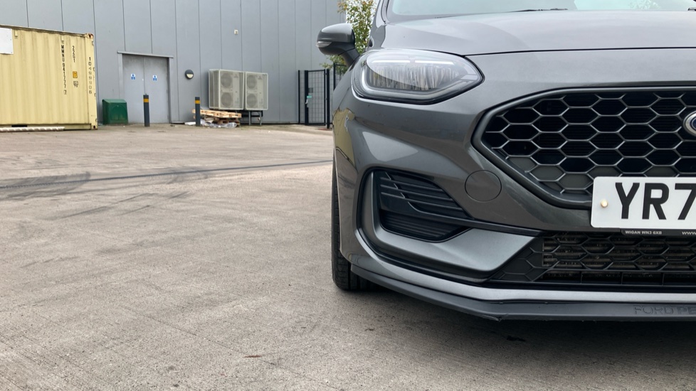 Ford Fiesta ST 1.5 EcoBoost ST-2 Navigation 3dr Petrol Hatchback - Image 58