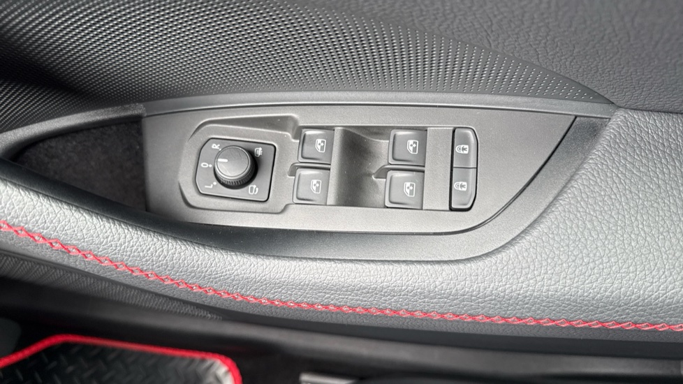 Skoda Kodiaq 2.0 TSI vRS 4X4 5dr DSG [7 Seat] Petrol Estate - Image 40