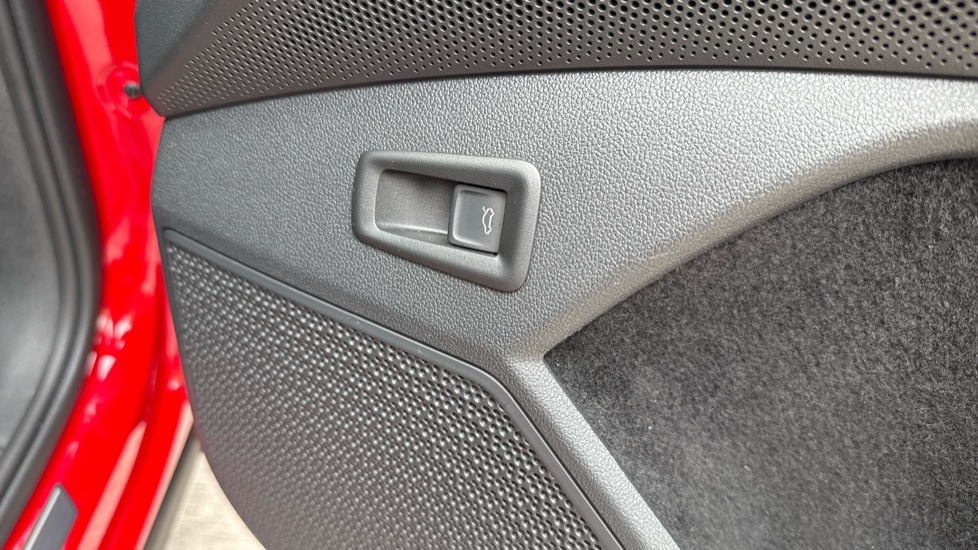 Skoda Kodiaq 2.0 TSI vRS 4X4 5dr DSG [7 Seat] Petrol Estate - Image 41