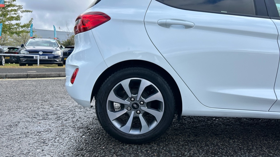 Ford Fiesta 1.0 EcoBoost 95 Trend 5dr Petrol Hatchback - Image 7