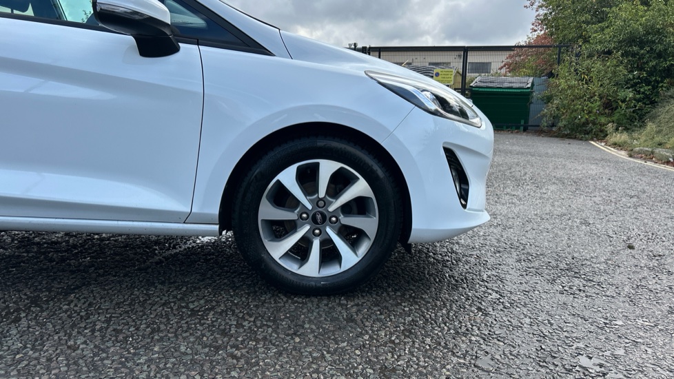 Ford Fiesta 1.0 EcoBoost 95 Trend 5dr Petrol Hatchback - Image 21
