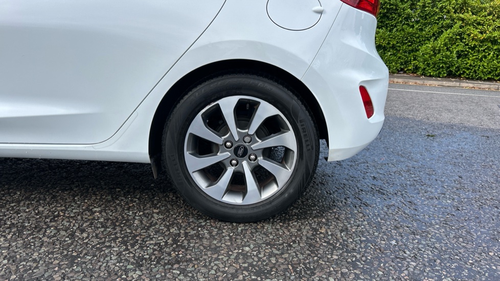 Ford Fiesta 1.0 EcoBoost 95 Trend 5dr Petrol Hatchback - Image 23