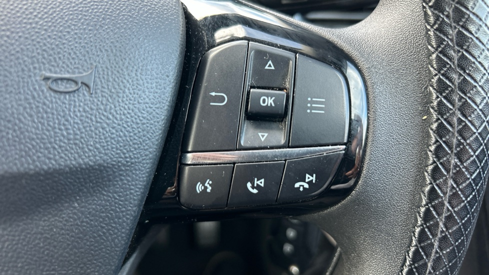 Ford Fiesta 1.0 EcoBoost 95 Trend 5dr Petrol Hatchback - Image 32