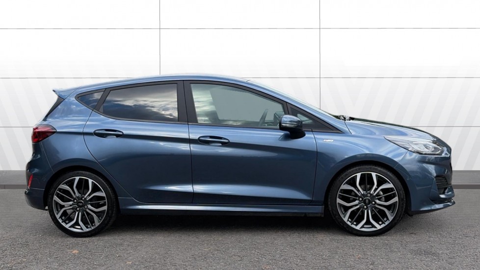 Ford Fiesta 1.0 EcoBoost Hybrid mHEV 125 ST-Line X 5dr Petrol Hatchback - Image 5