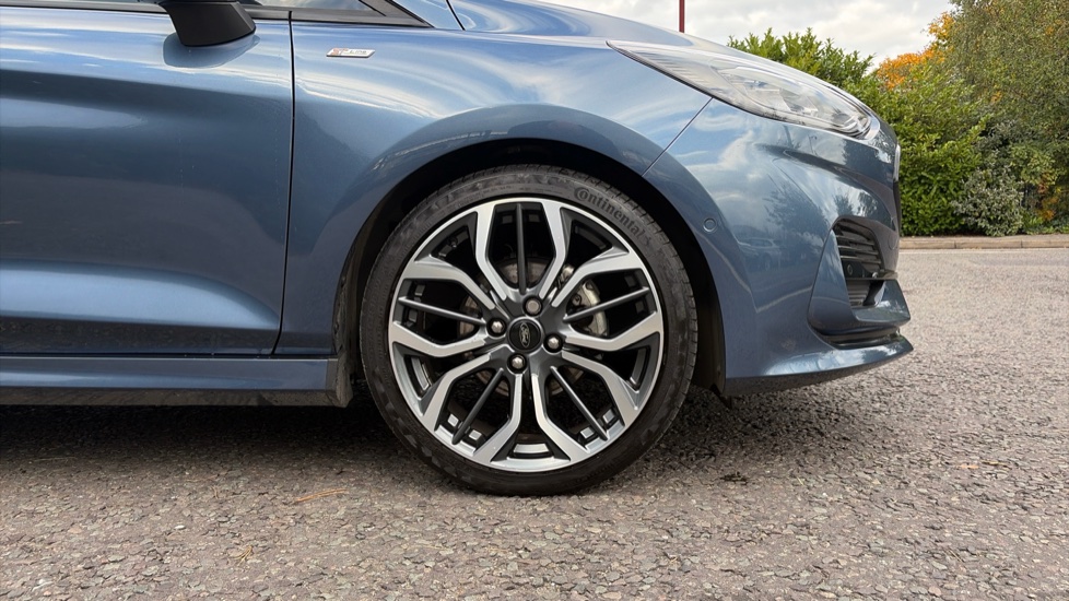Ford Fiesta 1.0 EcoBoost Hybrid mHEV 125 ST-Line X 5dr Petrol Hatchback - Image 7