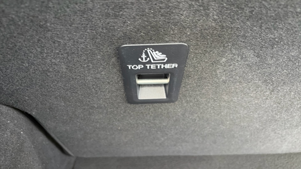 Ford Fiesta 1.0 EcoBoost Hybrid mHEV 125 ST-Line X 5dr Petrol Hatchback - Image 32