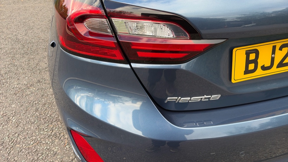 Ford Fiesta 1.0 EcoBoost Hybrid mHEV 125 ST-Line X 5dr Petrol Hatchback - Image 33