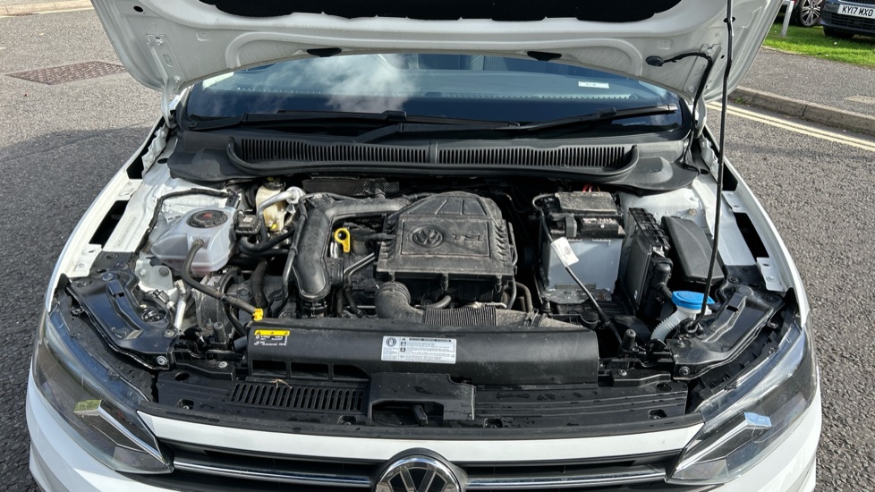 Volkswagen Polo 1.0 TSI 95 Match 5dr DSG Petrol Hatchback - Image 8
