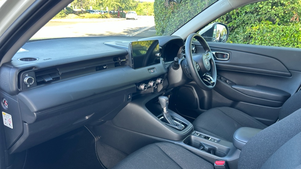 Honda HR-V 1.5 eHEV Elegance 5dr CVT Hybrid Hatchback - Image 34