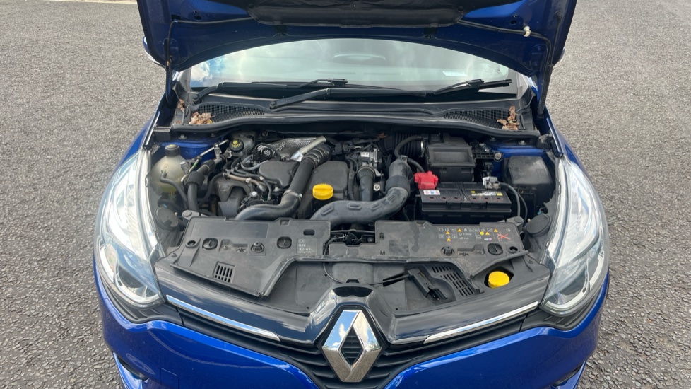Renault Clio 1.5 dCi 90 Iconic 5dr Diesel Hatchback - Image 8