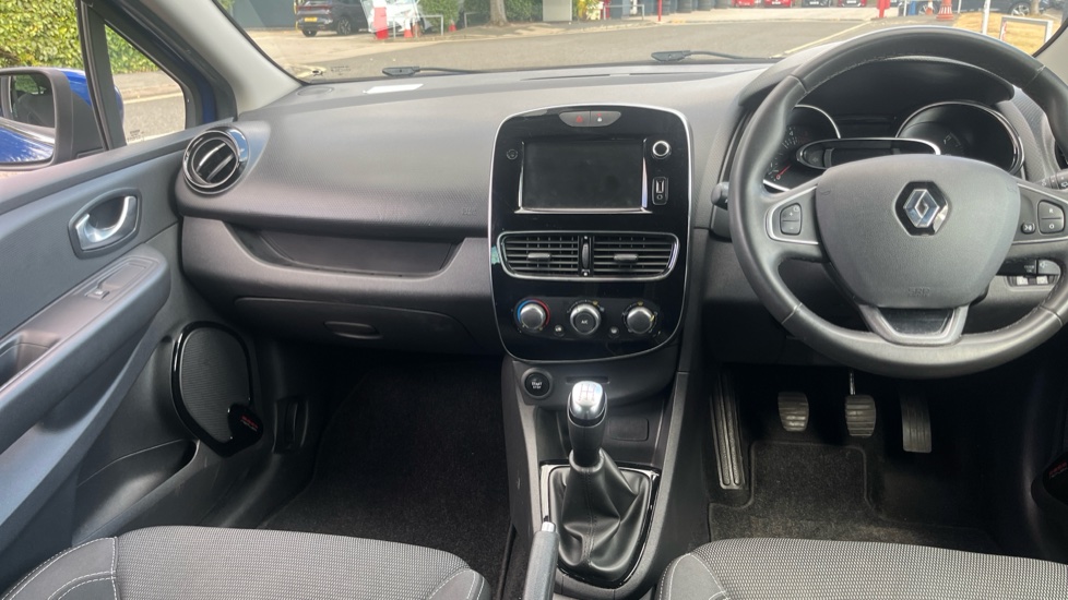 Renault Clio 1.5 dCi 90 Iconic 5dr Diesel Hatchback - Image 10