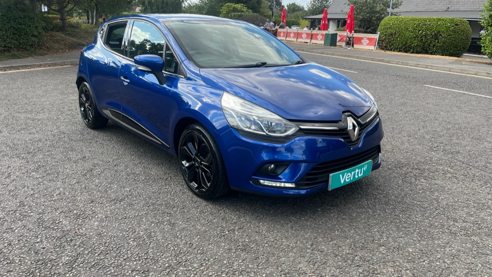 Renault Clio 1.5 dCi 90 Iconic 5dr Diesel Hatchback - Image 27