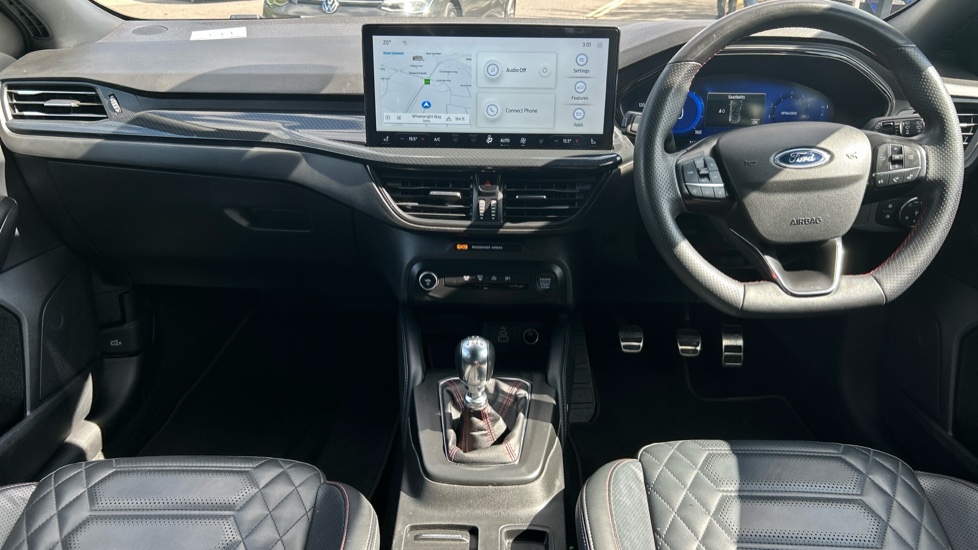 Ford Focus 1.0 EcoBoost ST-Line Vignale 5dr Petrol Hatchback - Image 10