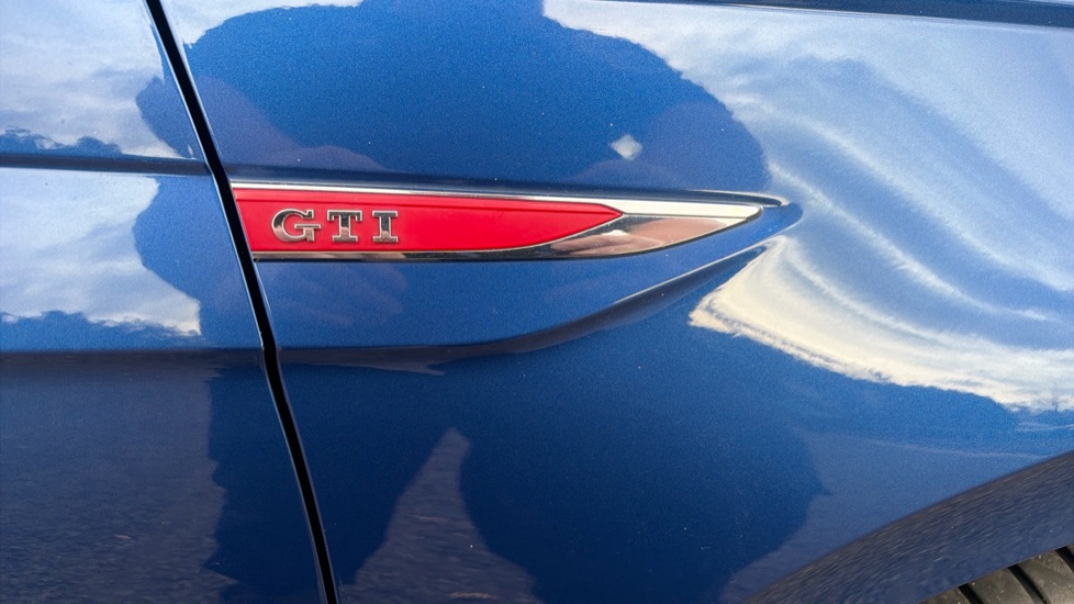 Volkswagen Polo 2.0 TSI GTI+ 5dr DSG Petrol Hatchback - Image 31