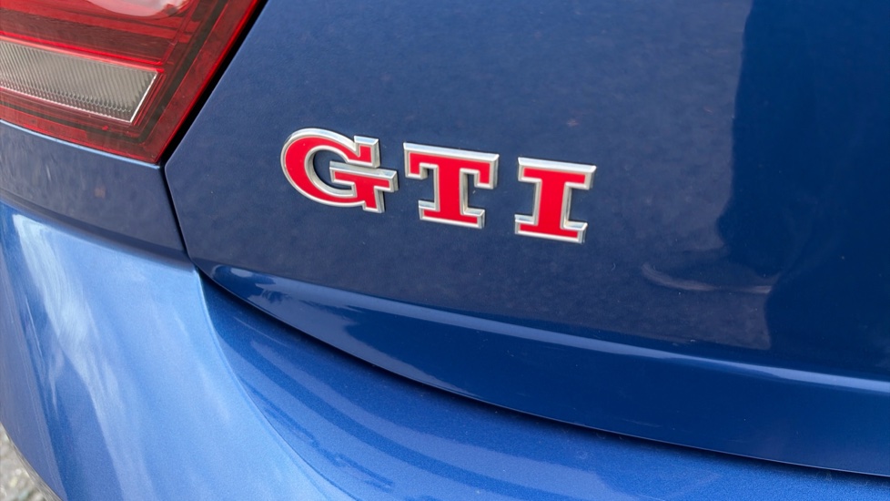 Volkswagen Polo 2.0 TSI GTI+ 5dr DSG Petrol Hatchback - Image 32