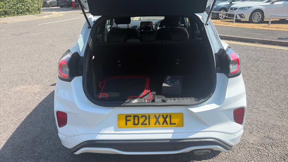 Ford Puma 1.0 EcoBoost Hybrid mHEV 155 ST-Line 5dr Petrol Hatchback - Image 4